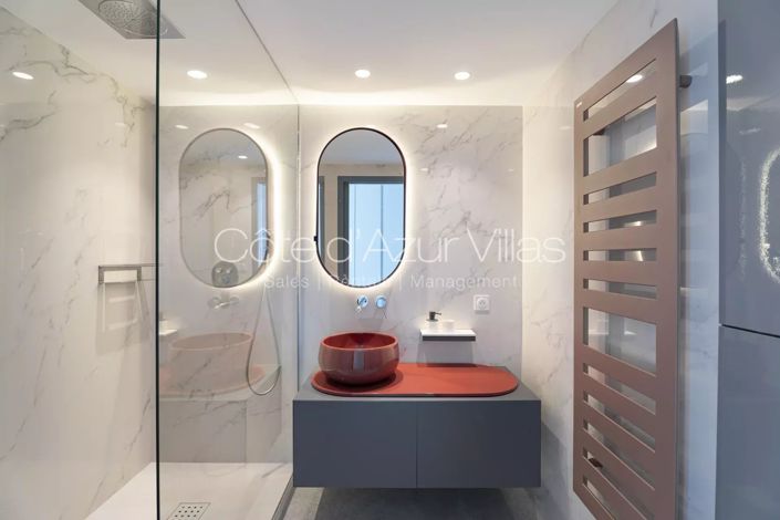 Image No.8-3 Bed Apartment for sale