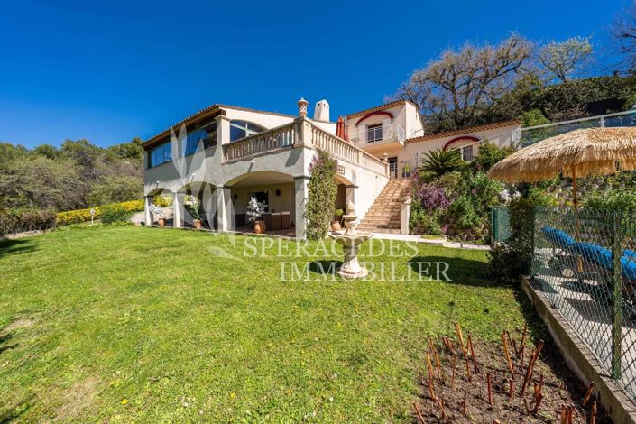 Image No.25-6 Bed House for sale