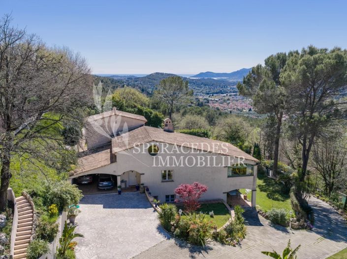 Image No.31-6 Bed House for sale