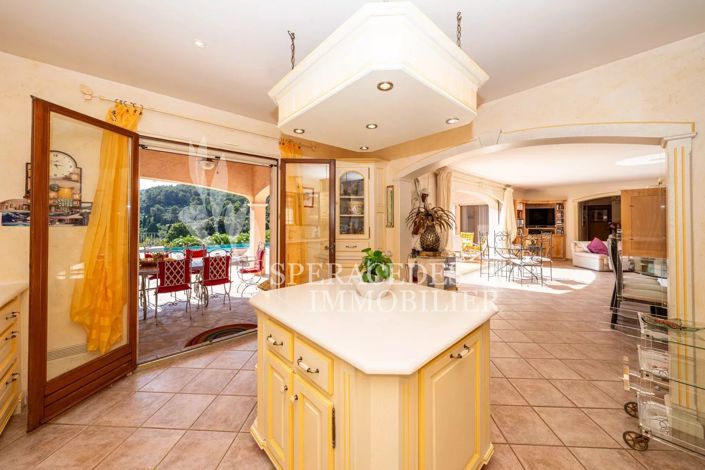 Image No.11-4 Bed House for sale