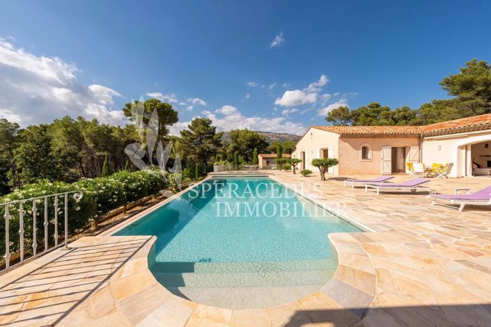 Image No.2-4 Bed House for sale