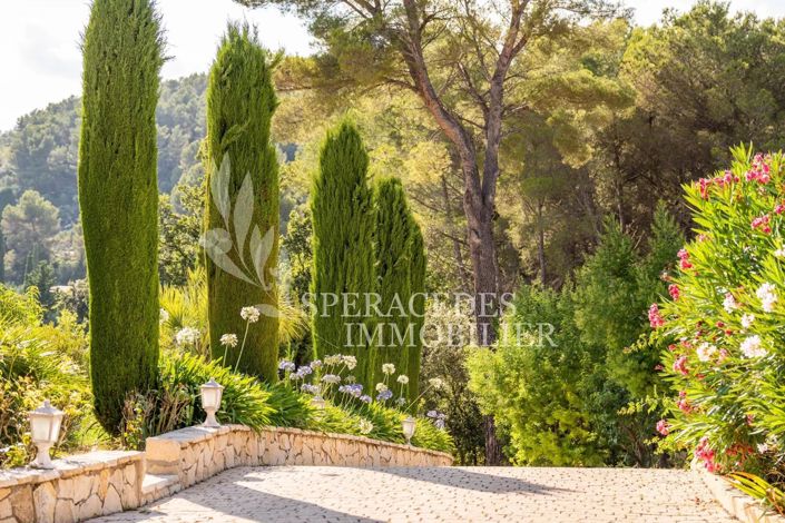 Image No.21-4 Bed House for sale
