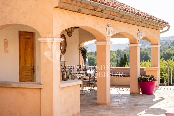 Image No.6-4 Bed House for sale