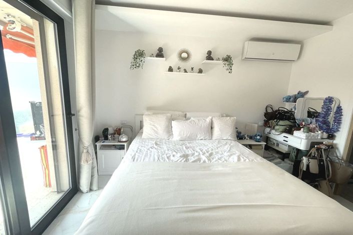Image No.3-3 Bed Apartment for sale