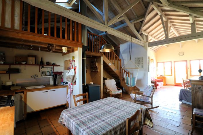 Image No.45-5 Bed House for sale