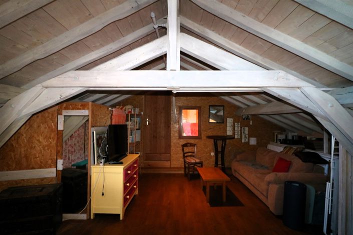 Image No.54-5 Bed House for sale