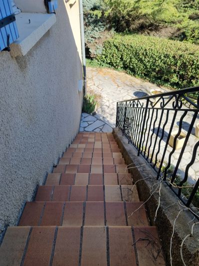 Image No.27-3 Bed House for sale