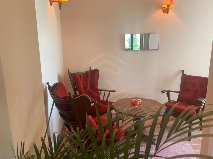Image No.45-4 Bed House for sale