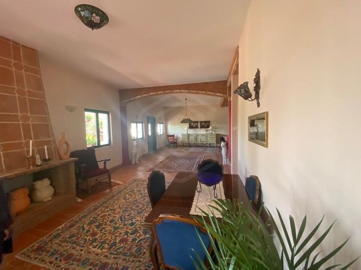 Image No.8-4 Bed House for sale
