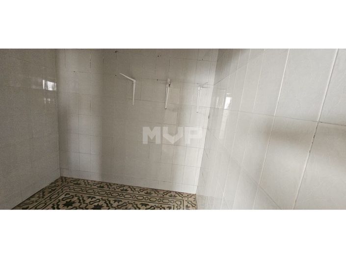 Image No.15-3 Bed House for sale