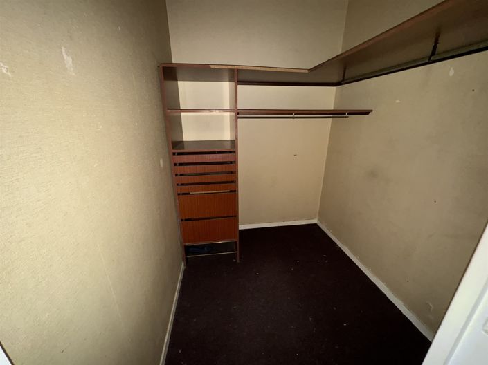 Image No.14-3 Bed Apartment for sale