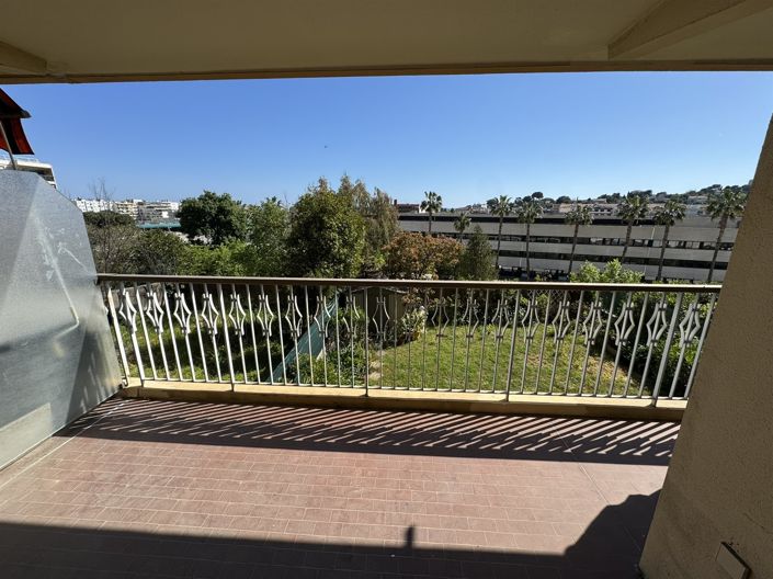 Image No.2-3 Bed Apartment for sale