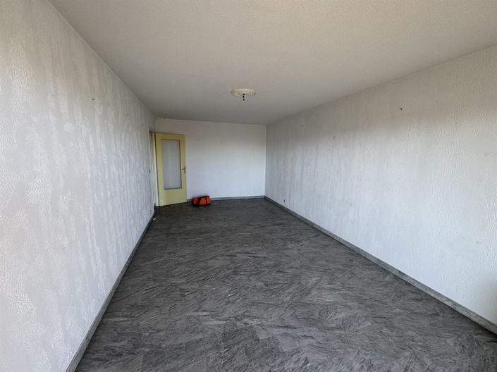 Image No.6-3 Bed Apartment for sale