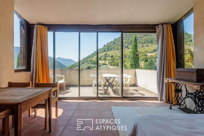 Image No.2-20 Bed Property for sale
