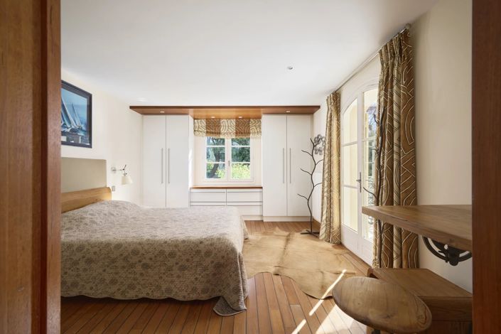 Image No.11-9 Bed House for sale