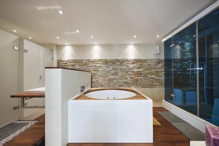 Image No.19-9 Bed House for sale