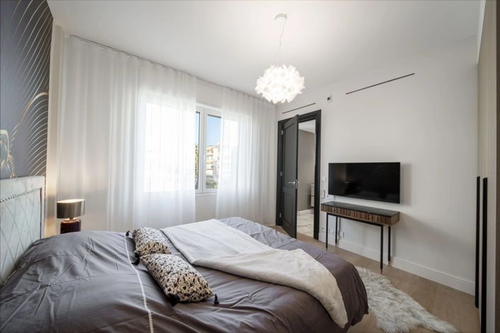 Image No.11-3 Bed Apartment for sale