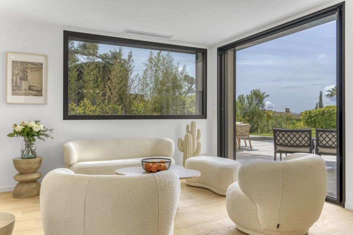 Image No.5-4 Bed House for sale