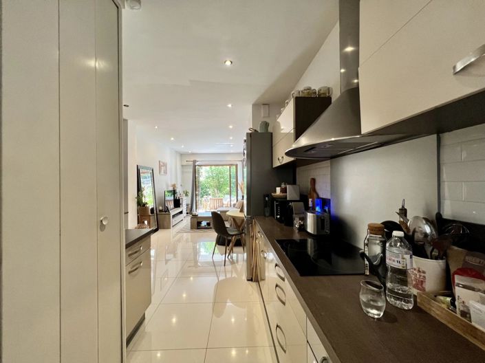 Image No.11-2 Bed Apartment for sale
