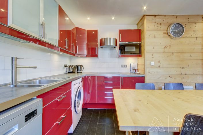 Image No.10-2 Bed Apartment for sale
