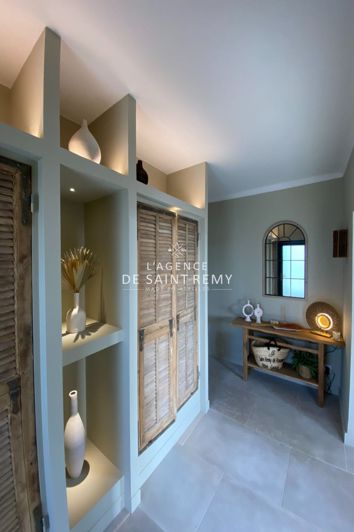 Image No.8-4 Bed House for sale