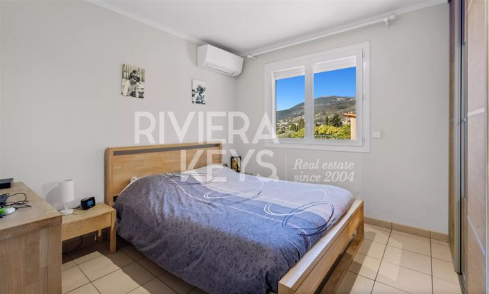 Image No.21-5 Bed House for sale