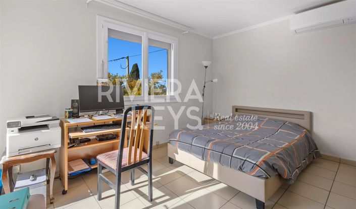 Image No.23-5 Bed House for sale
