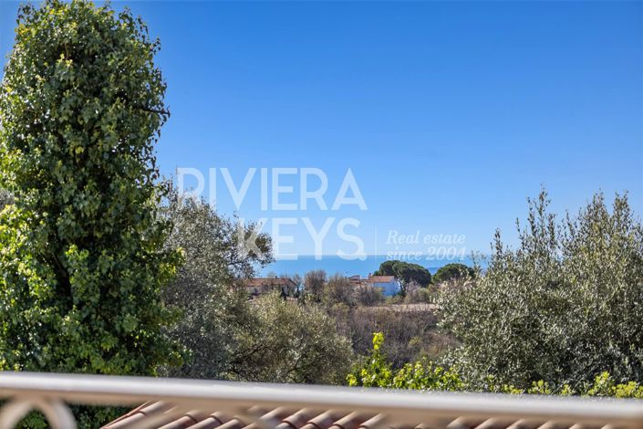 Image No.32-5 Bed House for sale