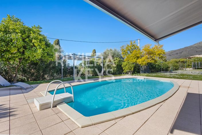 Image No.6-5 Bed House for sale