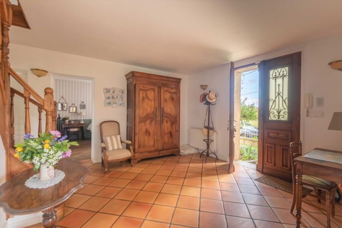 Image No.5-4 Bed House for sale