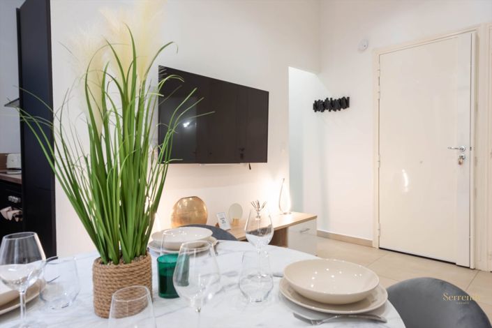 Image No.12-2 Bed Apartment for sale