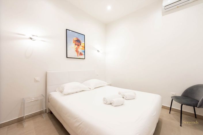 Image No.8-2 Bed Apartment for sale