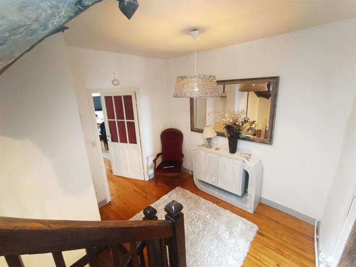Image No.14-3 Bed House for sale