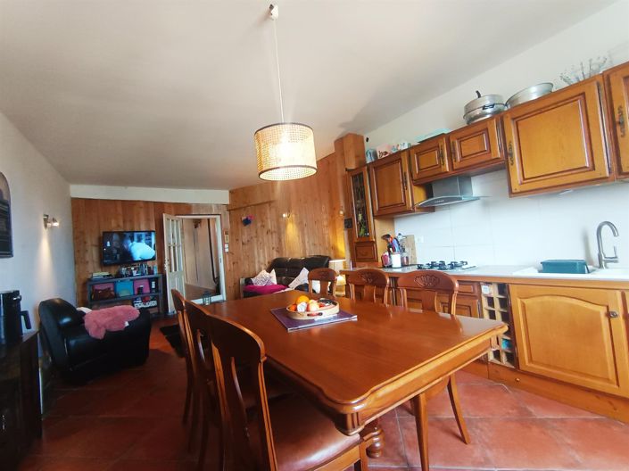 Image No.2-3 Bed House for sale