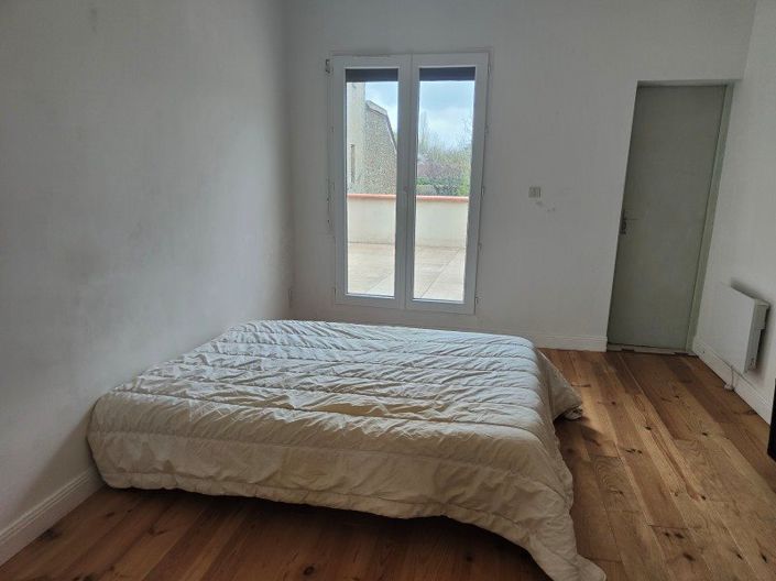 Image No.10-4 Bed House for sale