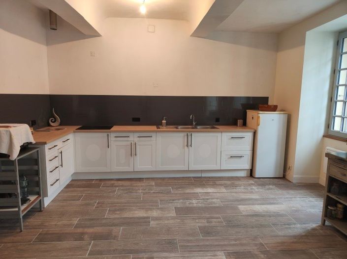 Image No.3-4 Bed House for sale