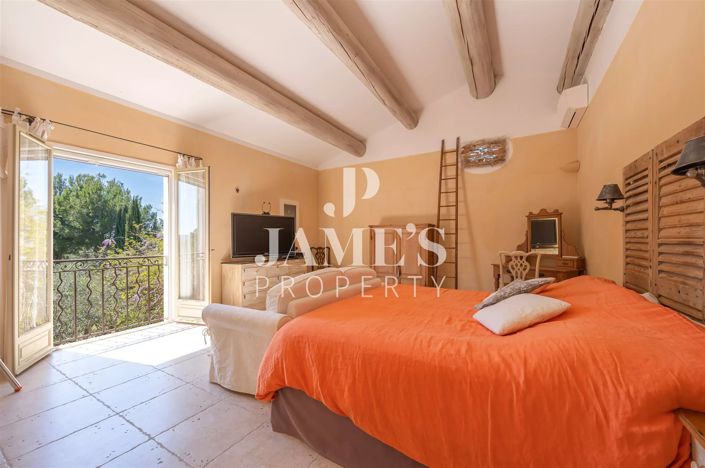 Image No.13-4 Bed House for sale