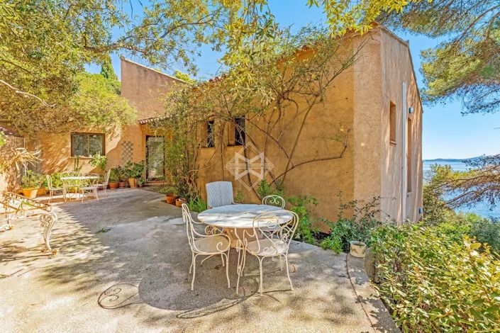 Image No.13-4 Bed House for sale