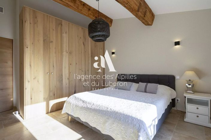 Image No.22-6 Bed House for sale