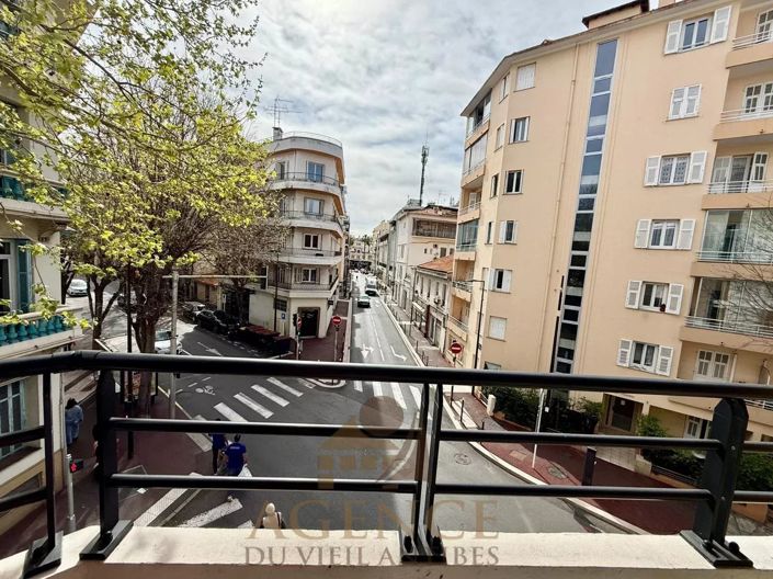 Image No.8-Apartment for sale