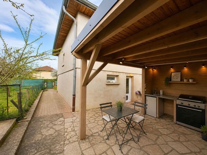 Image No.17-3 Bed House for sale