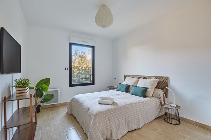Image No.6-2 Bed Apartment for sale