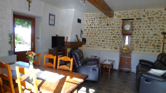 Image No.11-5 Bed House for sale