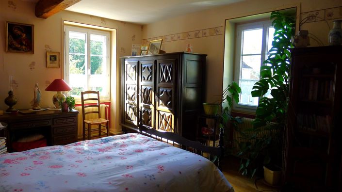 Image No.21-5 Bed House for sale