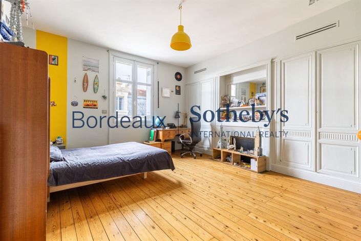 Image No.14-5 Bed House for sale