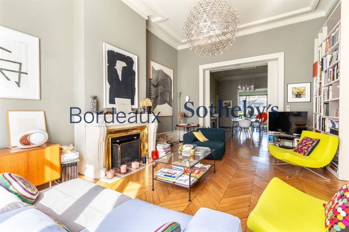 Image No.5-5 Bed House for sale