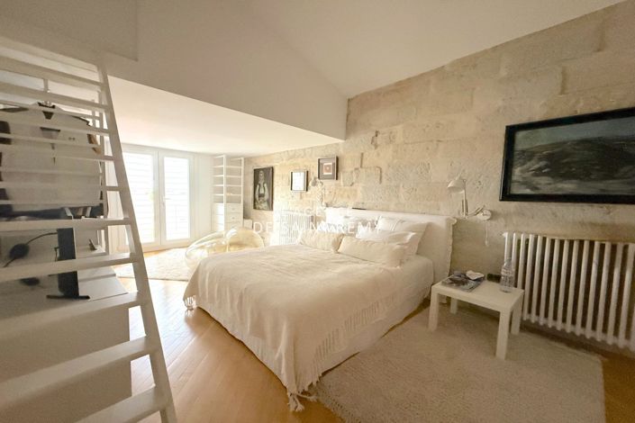 Image No.7-4 Bed House for sale