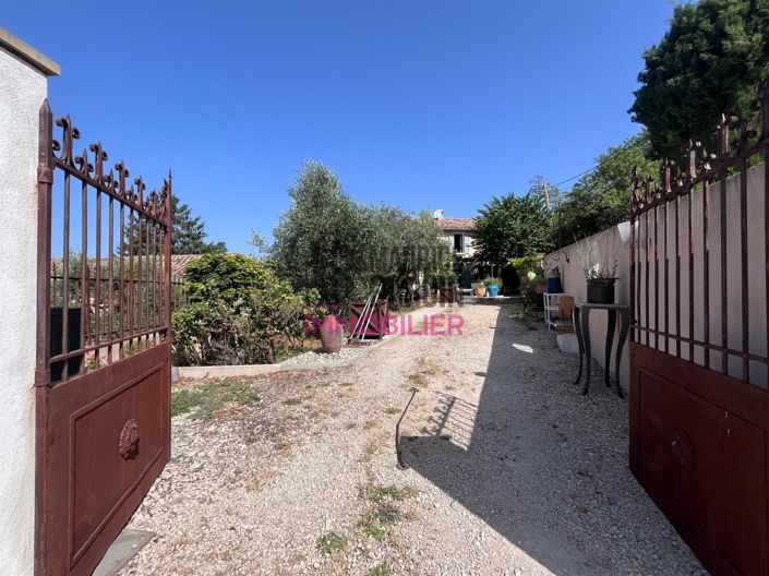 Image No.7-3 Bed House for sale