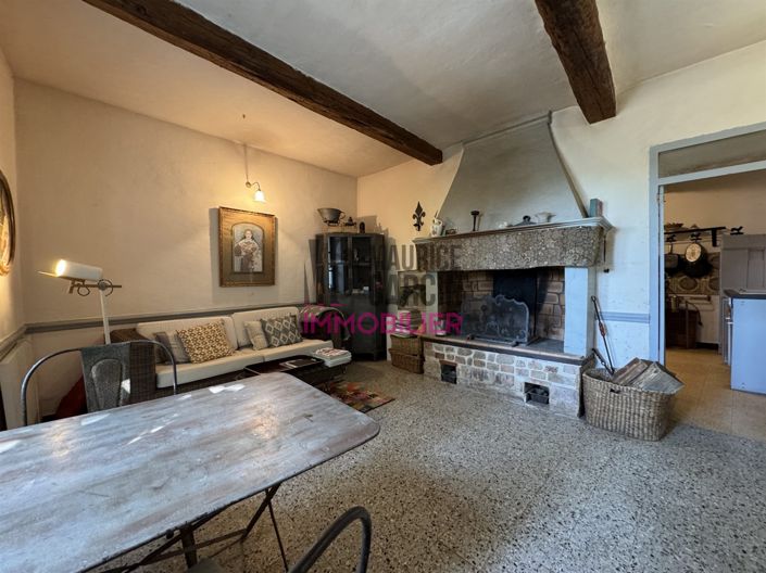 Image No.8-3 Bed House for sale