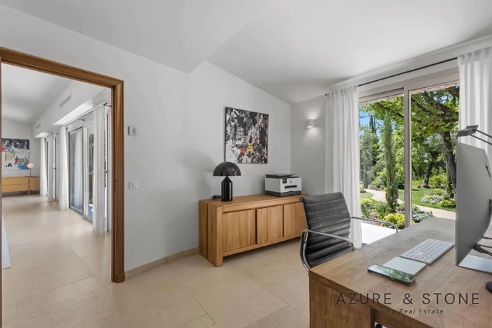 Image No.15-5 Bed House for sale